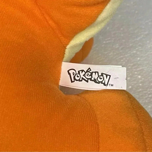 POKEMON CHARMANDER Plush Toy Factory 2018 Official Pokemon 14" - Picture 7 of 7